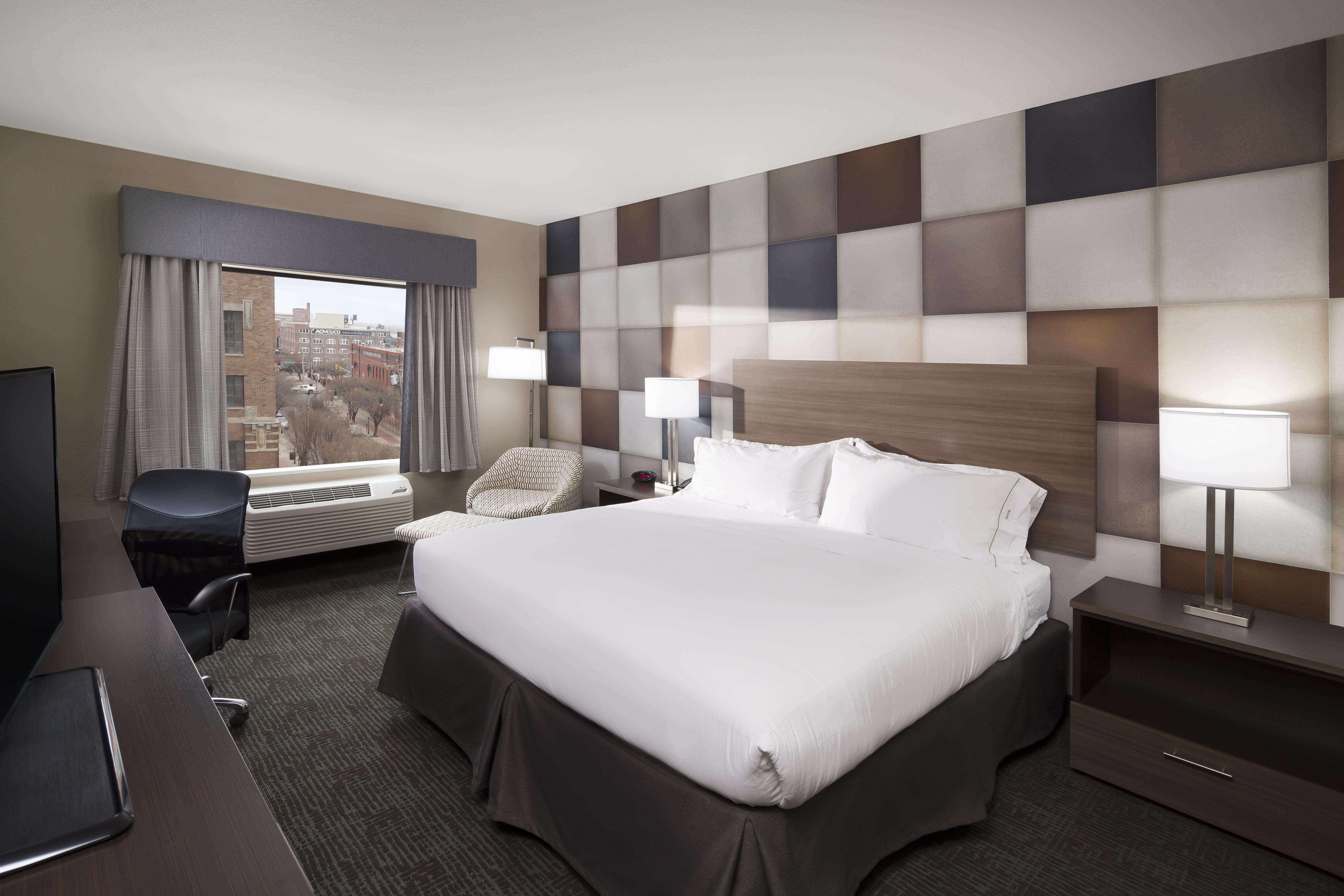 Holiday Inn Express & Suites Oklahoma City Downtown - Bricktown By Ihg Buitenkant foto