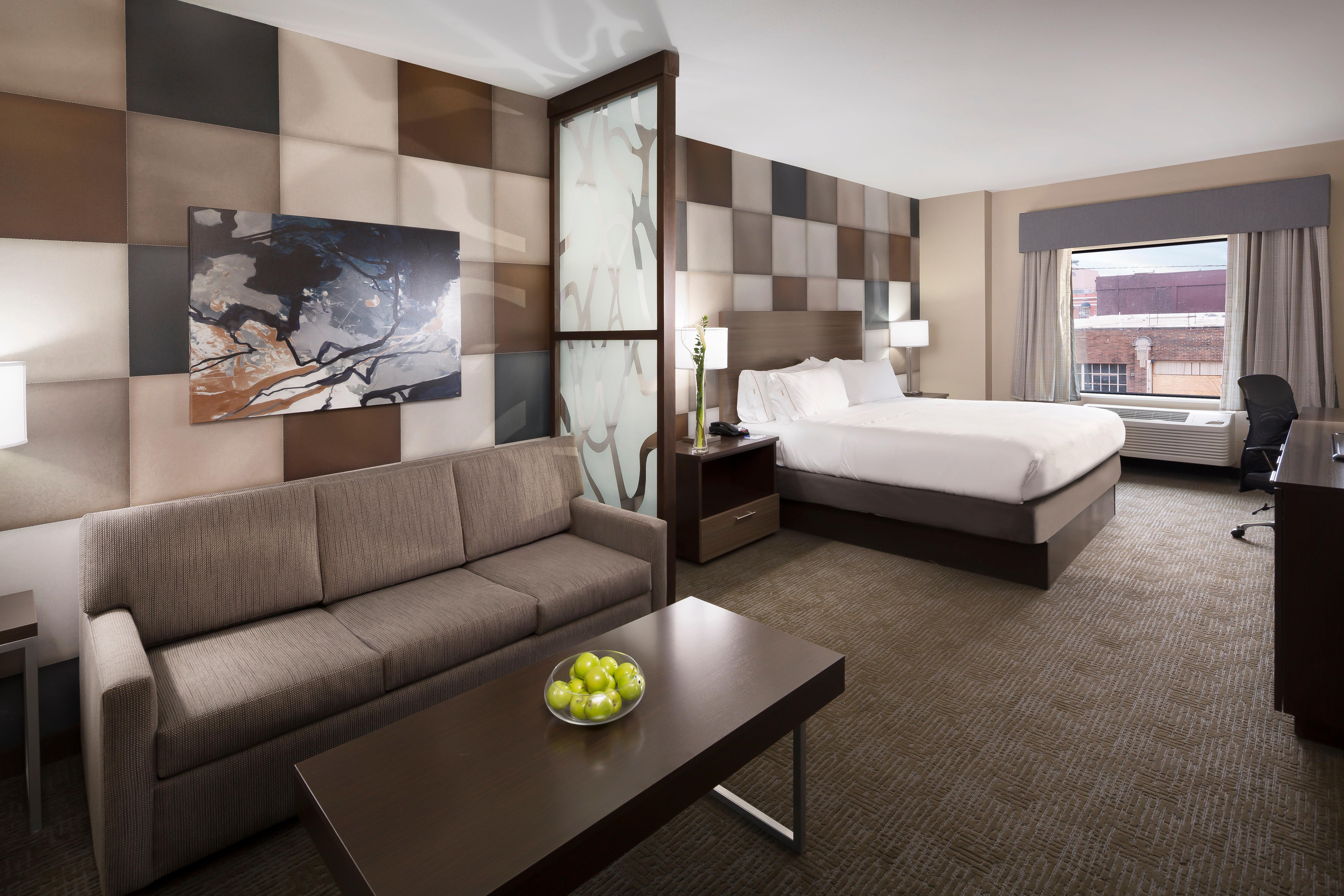 Holiday Inn Express & Suites Oklahoma City Downtown - Bricktown By Ihg Buitenkant foto