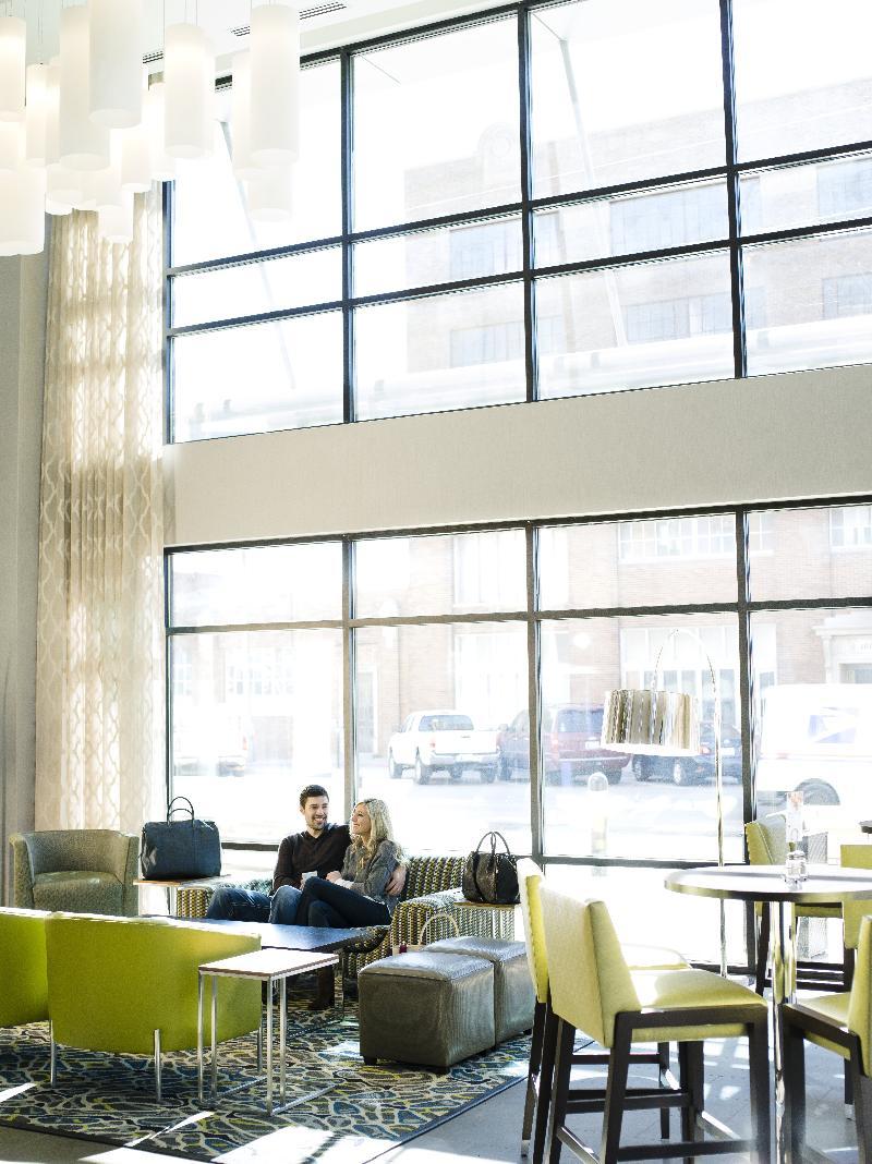 Holiday Inn Express & Suites Oklahoma City Downtown - Bricktown By Ihg Buitenkant foto