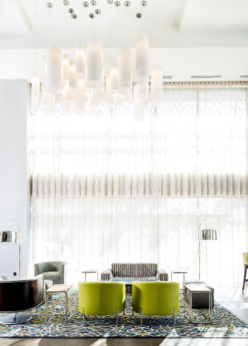 Holiday Inn Express & Suites Oklahoma City Downtown - Bricktown By Ihg Buitenkant foto
